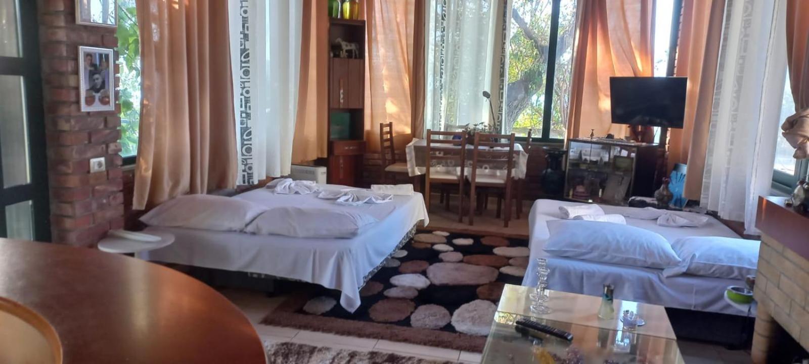 Novruzi Complex Villa Vlorë Exteriör bild