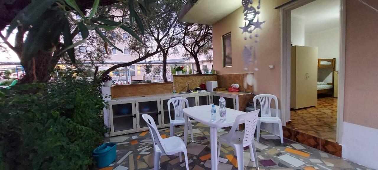 Novruzi Complex Villa Vlorë Exteriör bild
