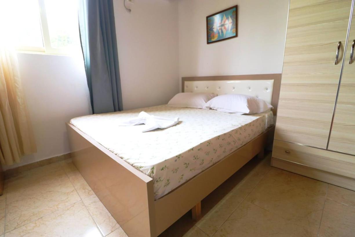 Novruzi Complex Villa Vlorë Exteriör bild