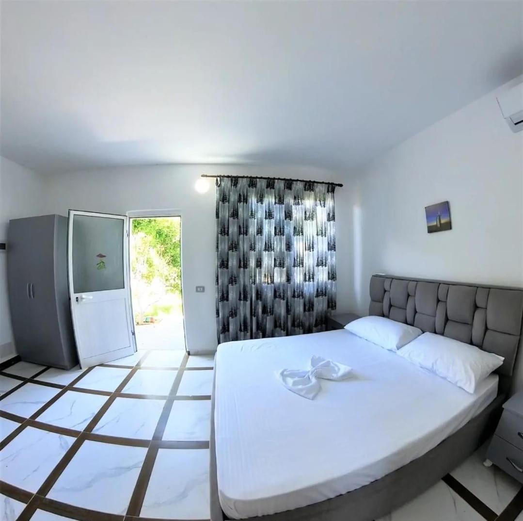 Novruzi Complex Villa Vlorë Exteriör bild