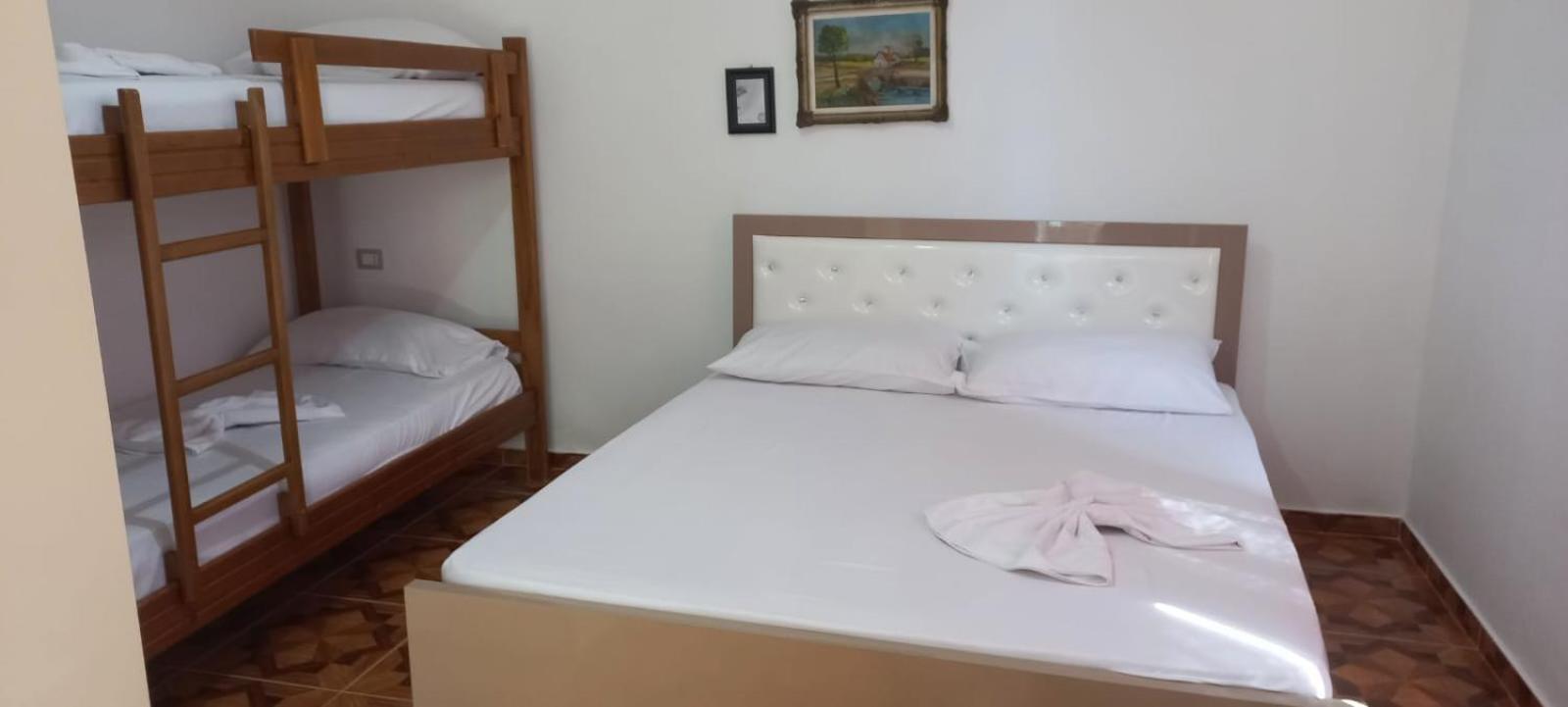 Novruzi Complex Villa Vlorë Exteriör bild